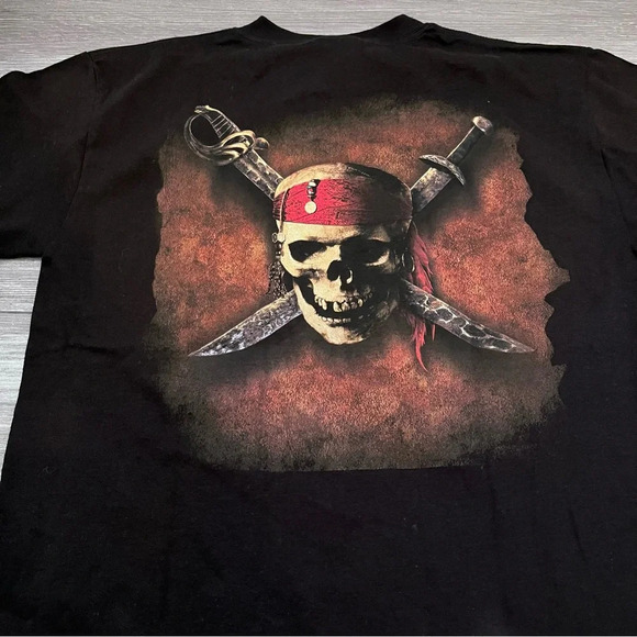 Vintage Kids Pirates of the Caribbean T-Shirt Retro Graphic Classic Disney L - Picture 2 of 6